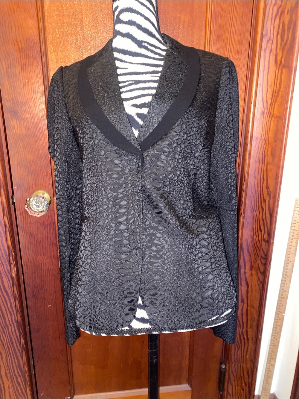 Diane Von Furstenberg Black Textured Shawl Collar Blazer